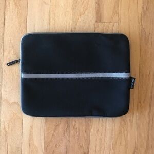 Targus Black Laptop Sleeve 14"x11"